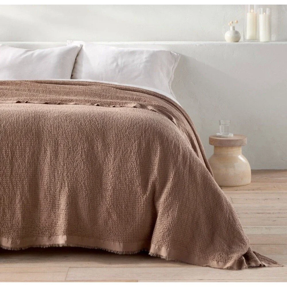 King PLUS Textured Waffle Coverlet Brown- Casaluna NEW